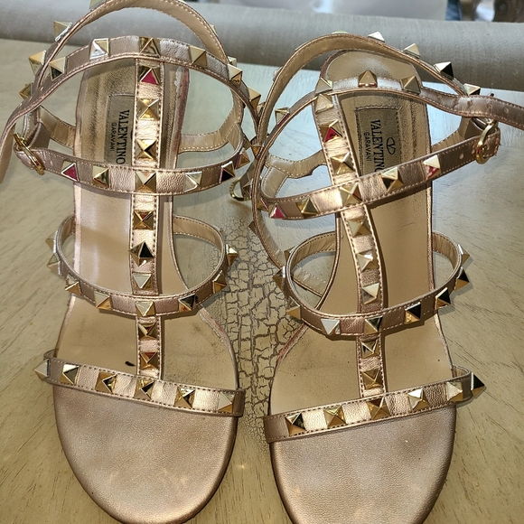 Valentino Rockstud Calfskin Ankle Strap Sandal sz 39 - Picture 3 of 8